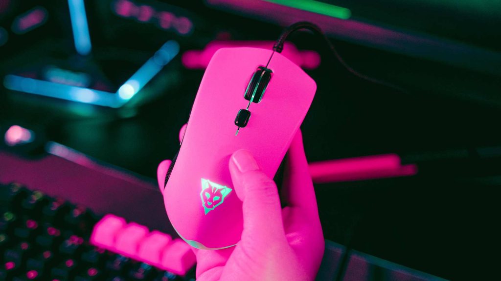 mouse gamer magenta