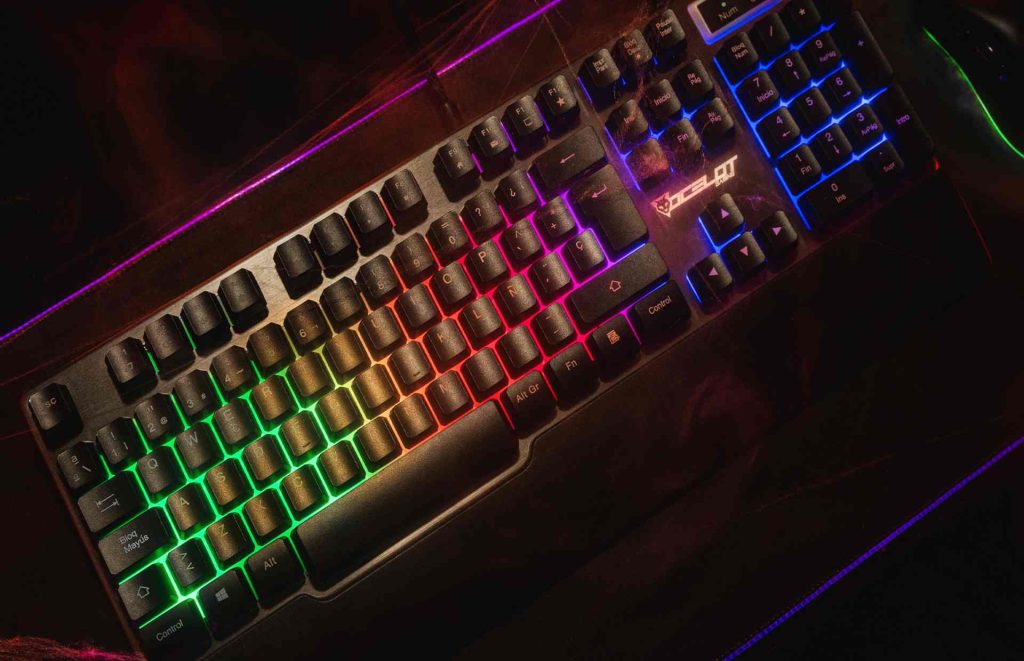 teclado gamer membrana