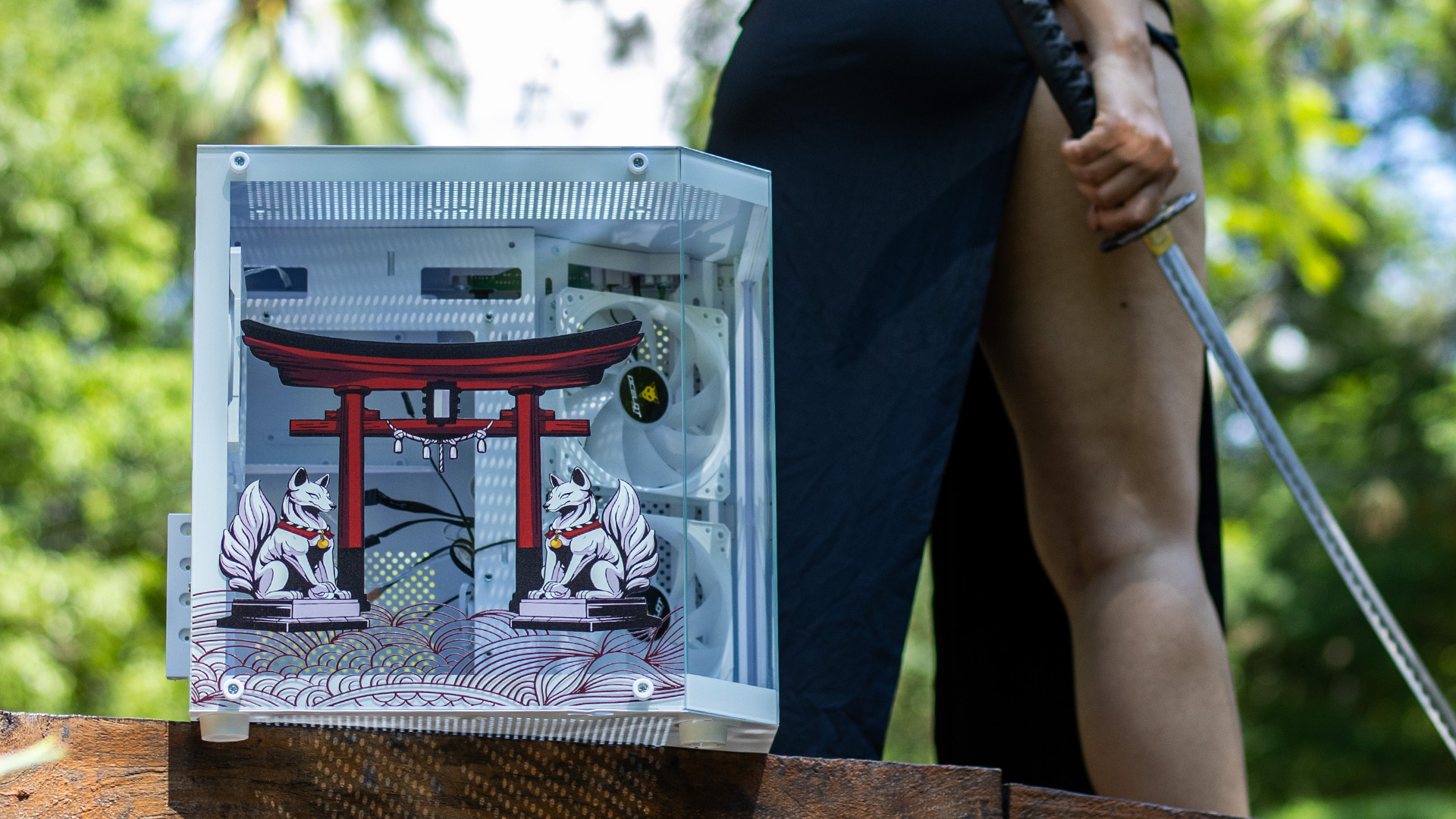 KITSUNE gabinete gamer